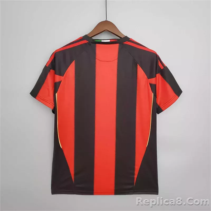 2010-11 AC Milan  Retro Jersey Home - detail