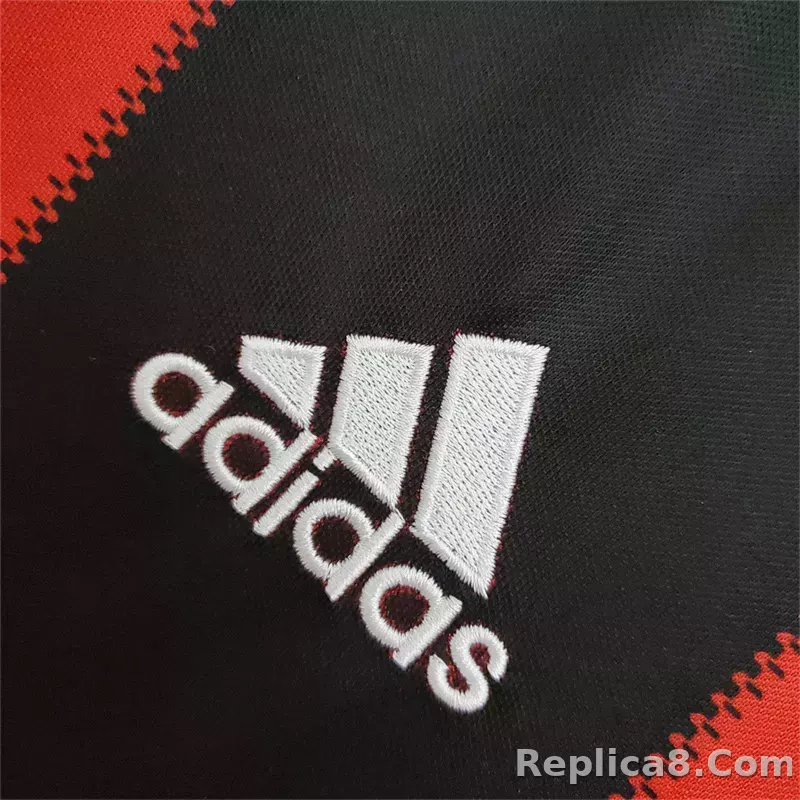 2010-11 AC Milan  Retro Jersey Home - detail