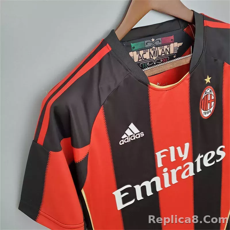 2010-11 AC Milan  Retro Jersey Home - detail