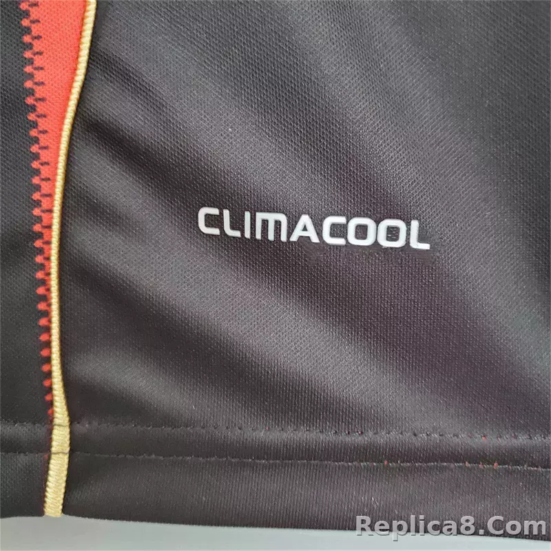 2010-11 AC Milan  Retro Jersey Home - detail