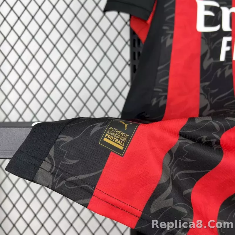 25-26 AC Milan Home Soccer Jersey Red - detail