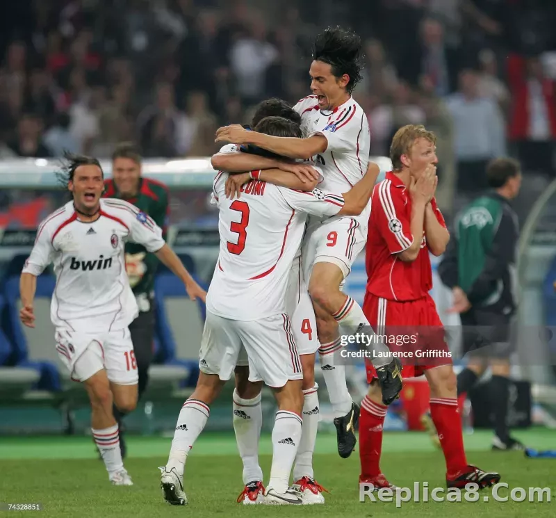 AC Milan Retro Jersey Away Player Version 2006/07 - detail