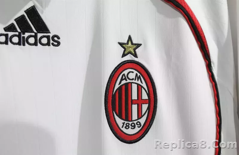 AC Milan Retro Jersey Away Player Version 2006/07 - detail