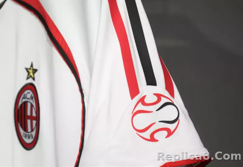 AC Milan Retro Jersey Away Player Version 2006/07 - detail