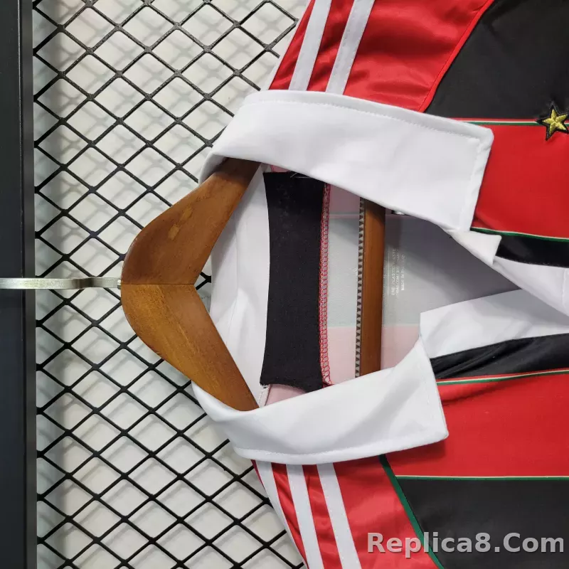 2012-13 AC Milan  Retro Jersey Home - detail