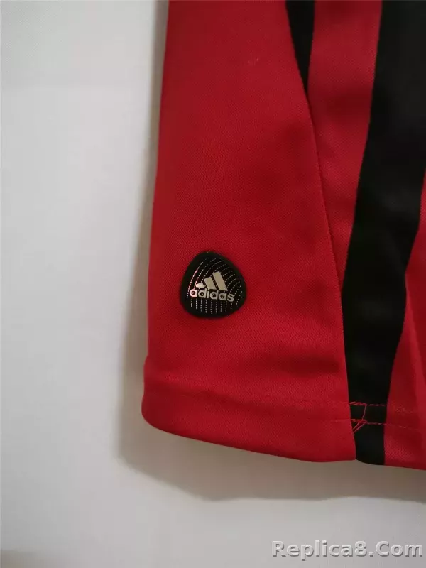 2011-12 AC Milan  Retro Jersey Home - detail