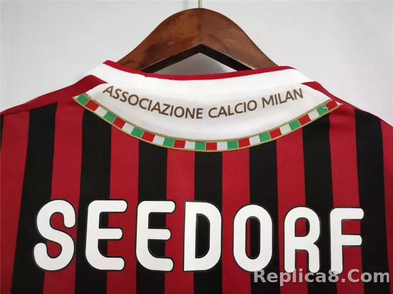 2011-12 AC Milan  Retro Jersey Home - detail