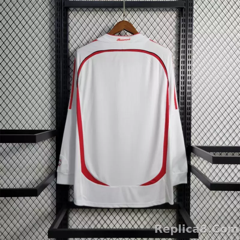06-07 AC Milan UCL Final Retro Jersey Away Long Sleeve - detail