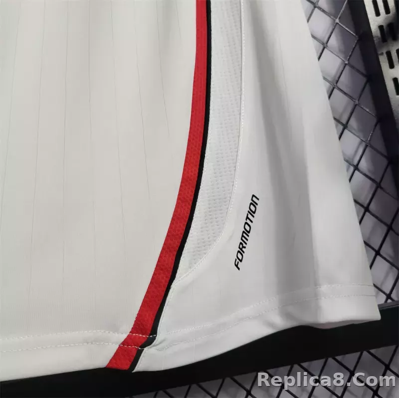 AC Milan UCL Final Retro Jersey Away 2006/07 - detail