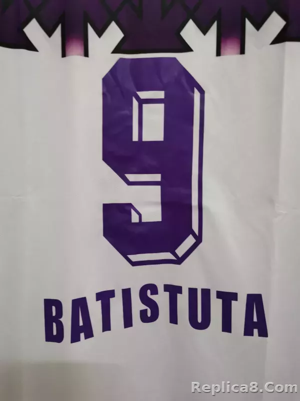 1992-1993 Fiorentina Soccer Away Jersey Retro Version - detail