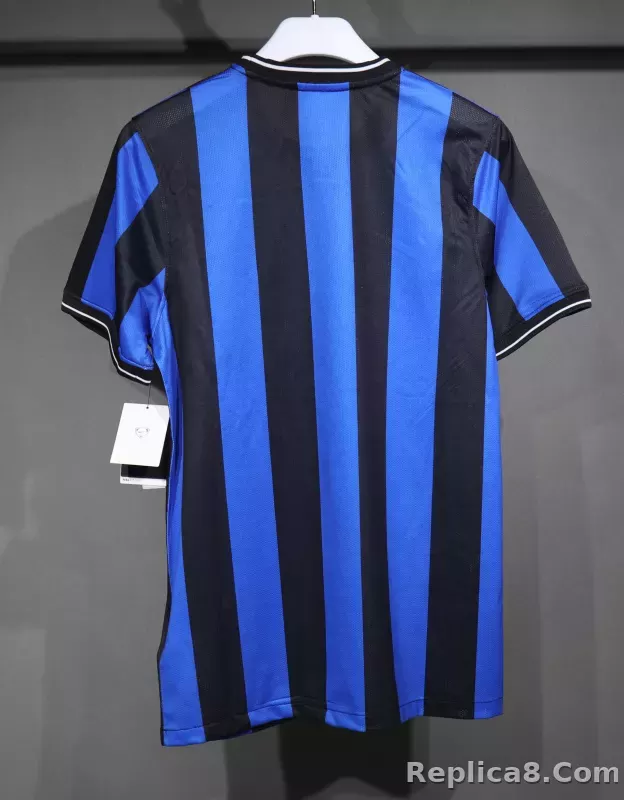09-10 Inter Milan Retro Jersey Home Player Edition - detail