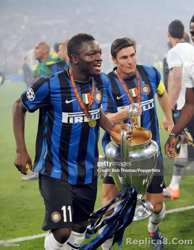09-10 Inter Milan Retro Jersey Home Player Edition - detail