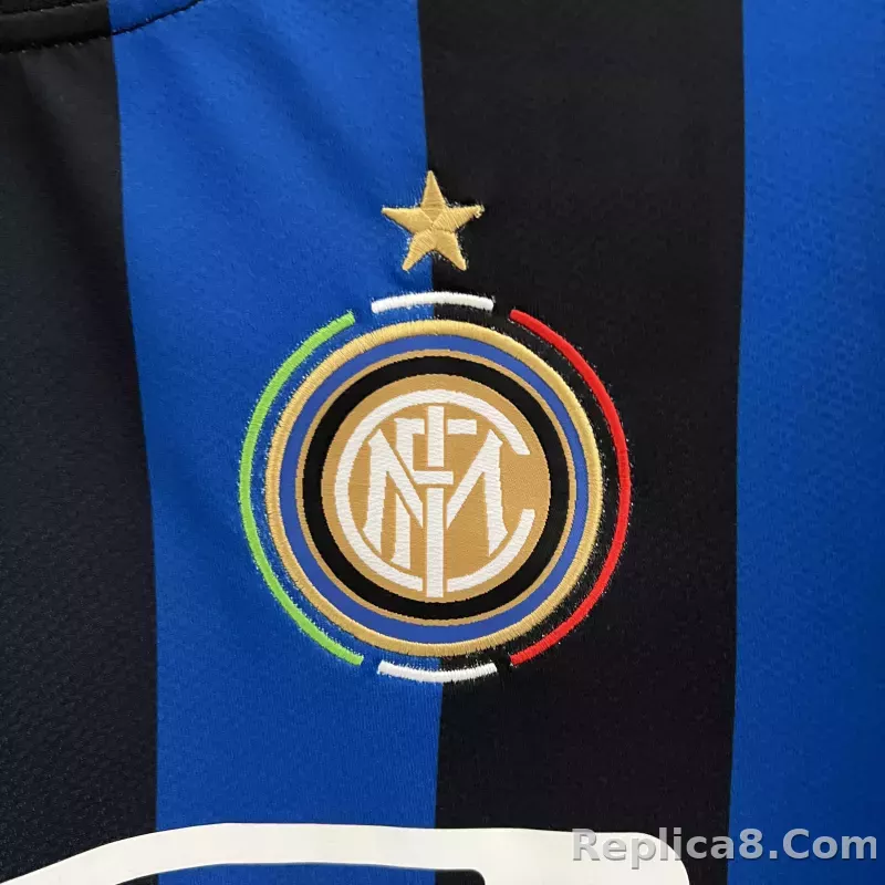 09-10 Inter Milan Retro Jersey Home - detail