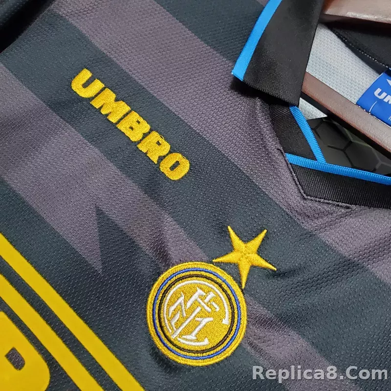 1997-1998 Inter Milan Retro Jersey Home - detail