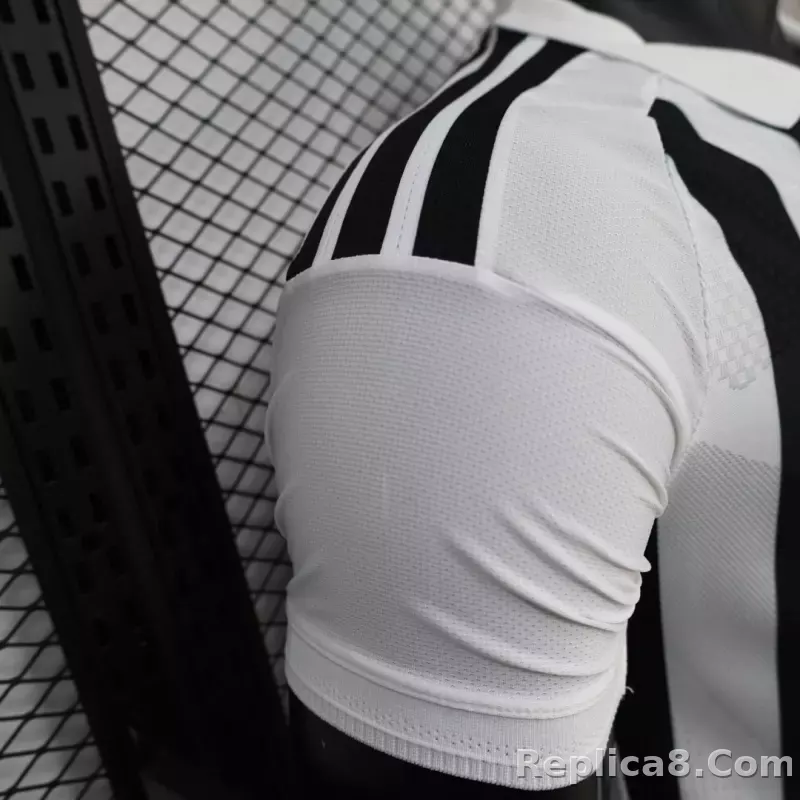 26-27 Juventus Home Soccer Jersey Player Version - detail