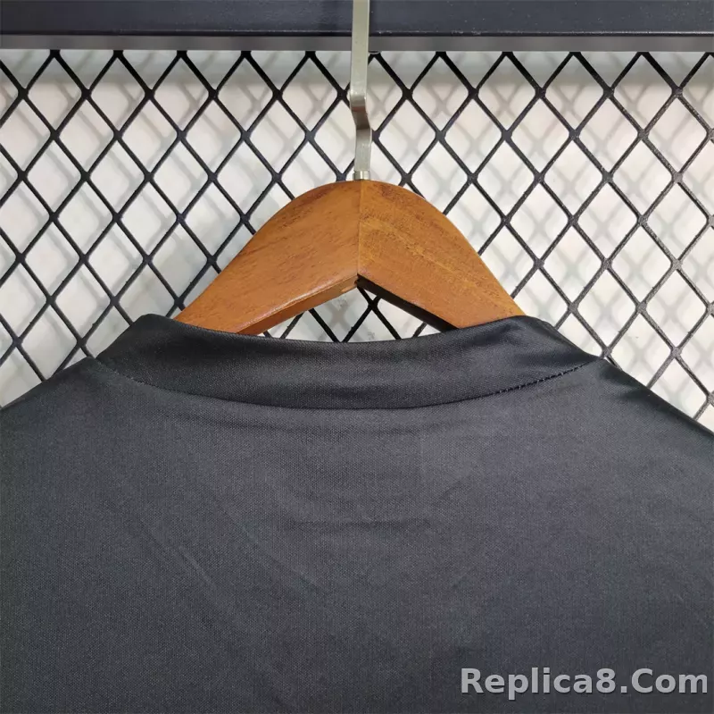 01-02 Juventus Away Retro Soccer Jersey - detail