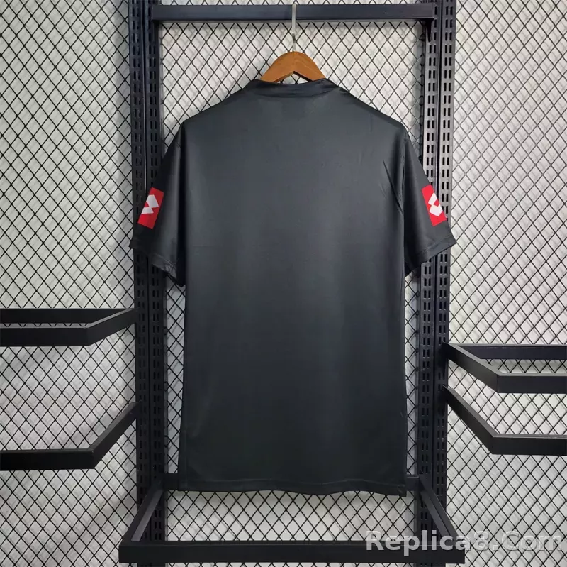 01-02 Juventus Away Retro Soccer Jersey - detail