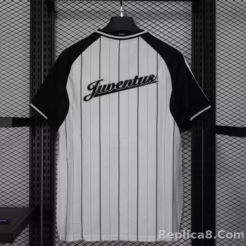 25-26 Juventus Basebal Soccer Jersey - detail