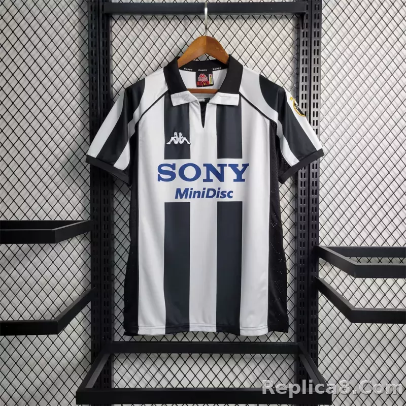 97-98 Juventus Home Retro Soccer Jersey