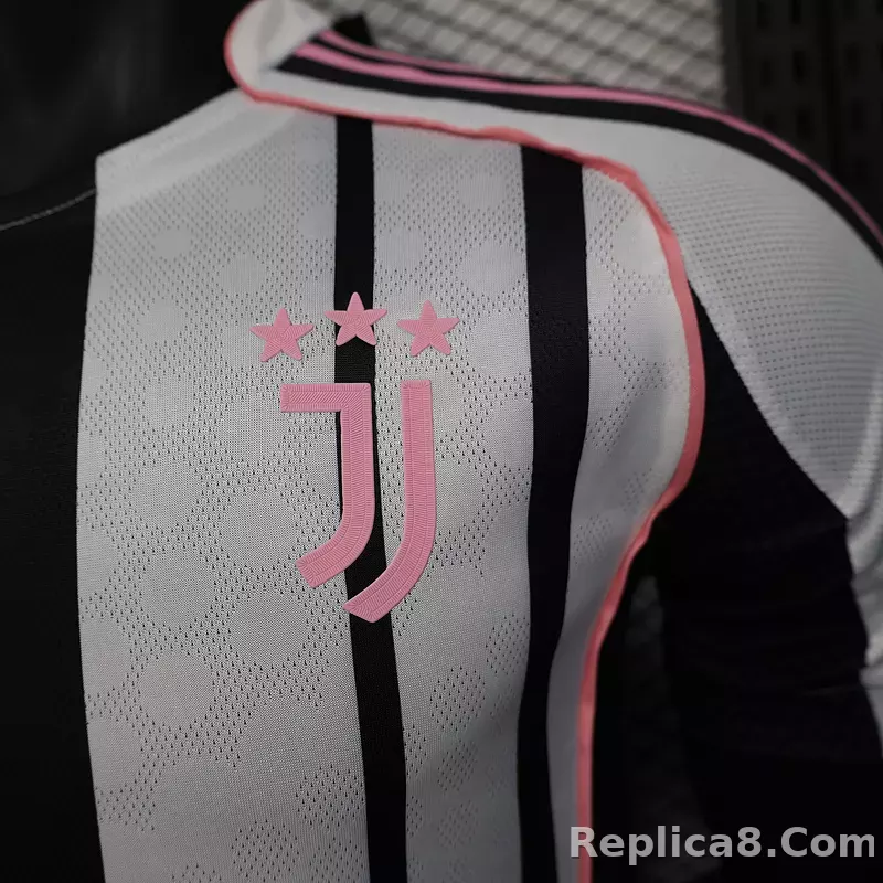 25-26 Juventus Home Soccer Jersey Player Version - detail