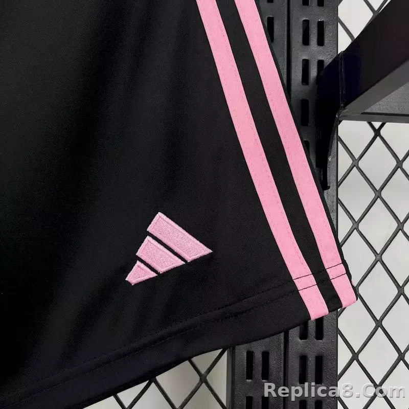 25-26 Juventus Home Soccer Shorts - detail