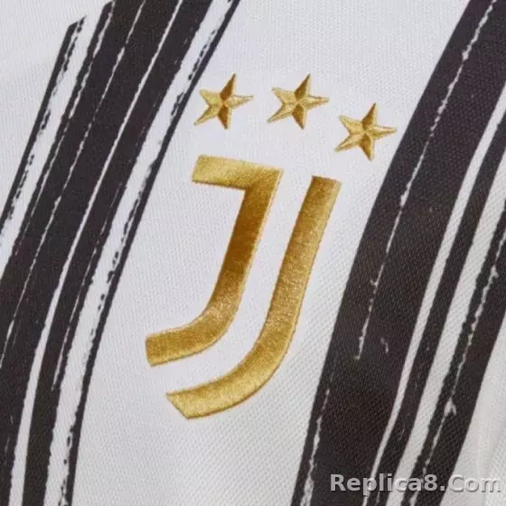 20-21 Juventus Retro Jersey Home - detail