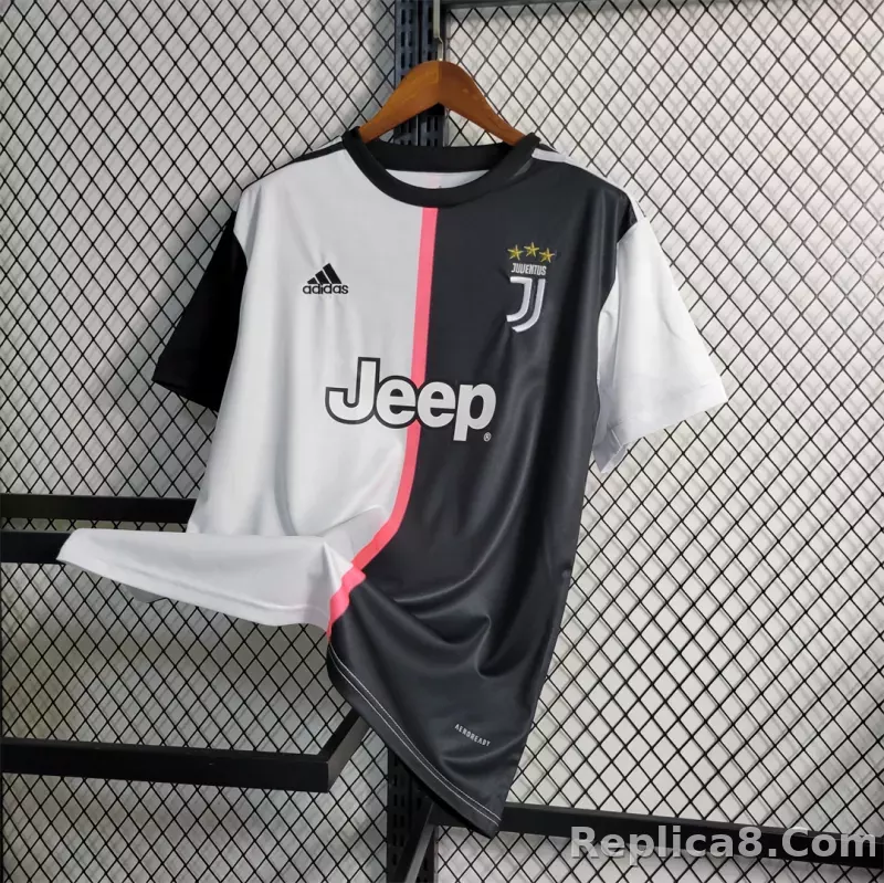 19-20 Juventus Retro Jersey Home - detail