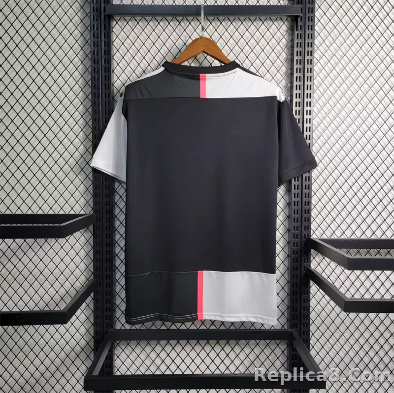 19-20 Juventus Retro Jersey Home - detail