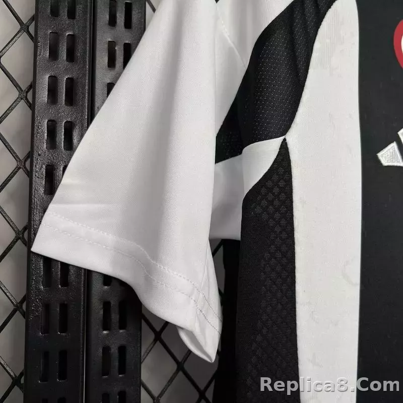24-25 Juventus Home with Save the Children Sponsor Soccer Jersey - detail