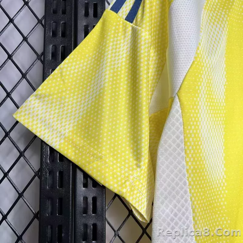 24-25 Juventus Away Soccer Jersey - detail
