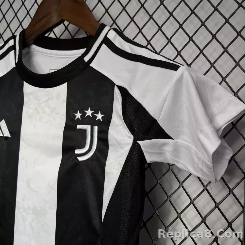 24-25 Juventus Home Soccer Kids Kit Jersey+Shorts - detail
