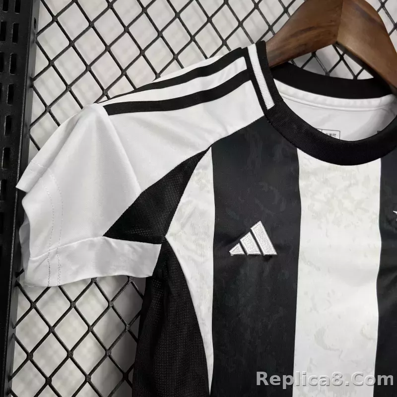24-25 Juventus Home Soccer Kids Kit Jersey+Shorts - detail