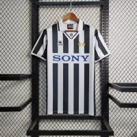 95-97 Juventus Home Retro Jersey - view 1