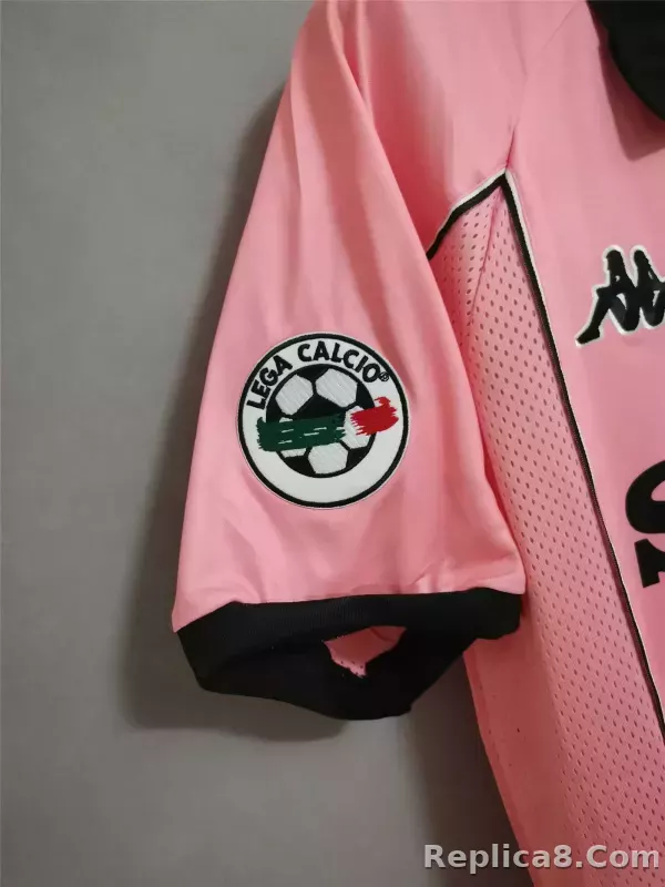 97-98 Juventus Third Away Retro Jersey - detail