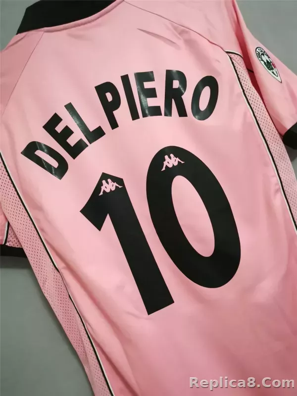 97-98 Juventus Third Away Retro Jersey - detail