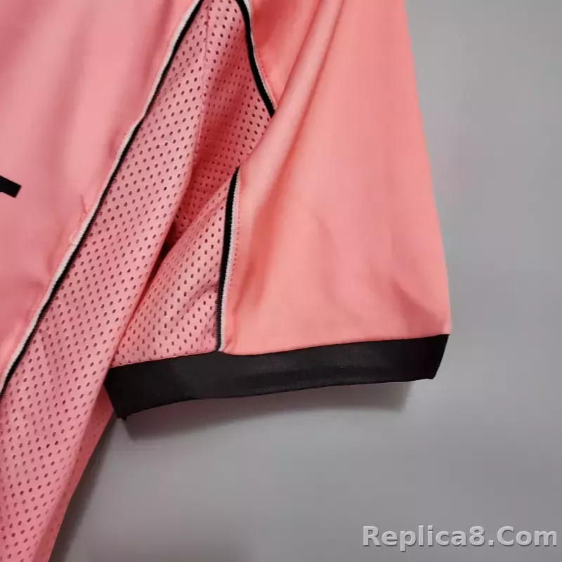 97-98 Juventus Third Away Retro Jersey - detail