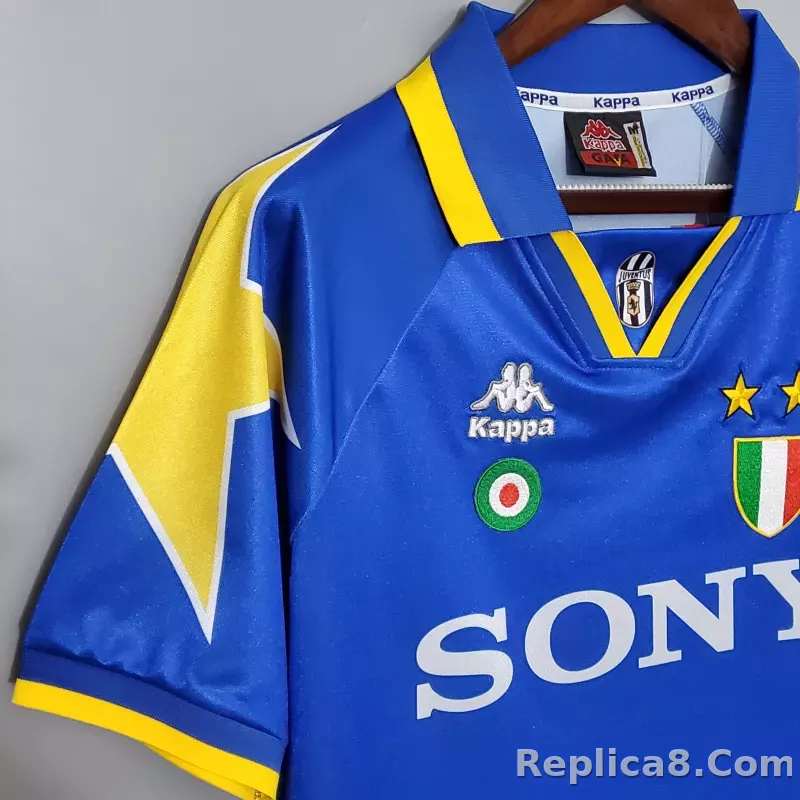 95-96 Juventus Third Away Retro Jersey - detail