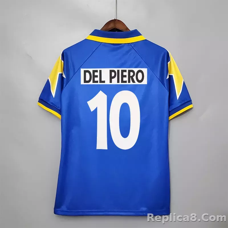 95-96 Juventus Third Away Retro Jersey - detail
