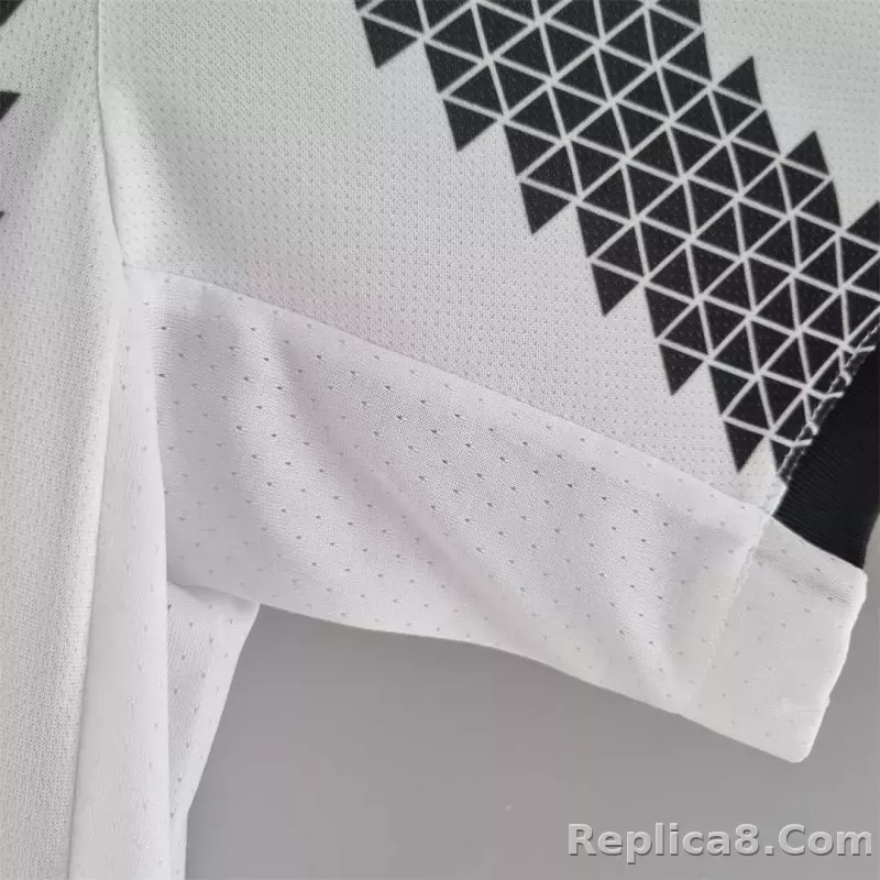 22-23 Juventus Home Jersey Fan Version - detail