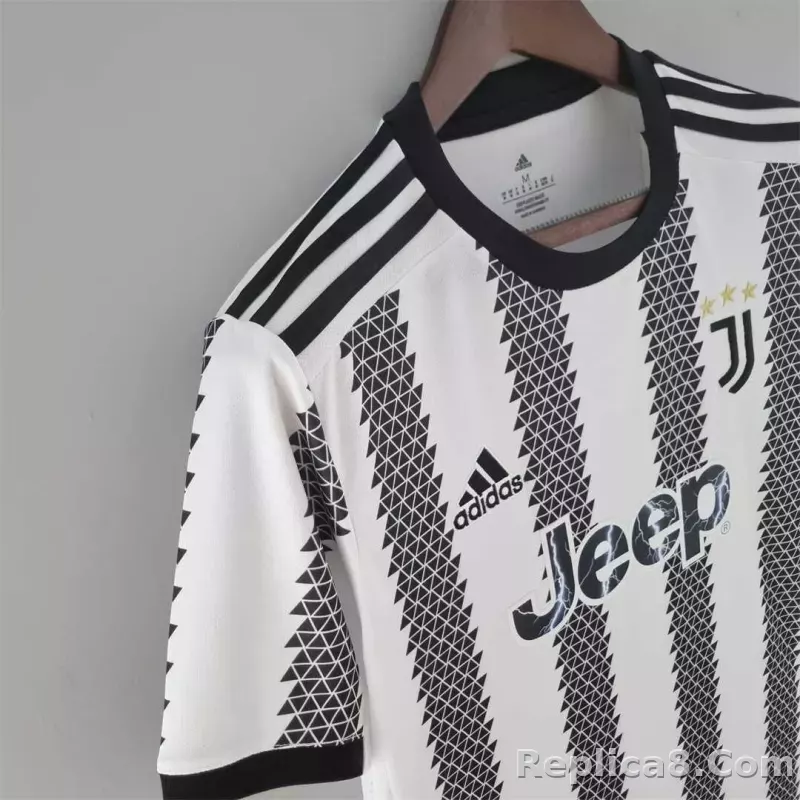 22-23 Juventus Home Jersey Fan Version - detail