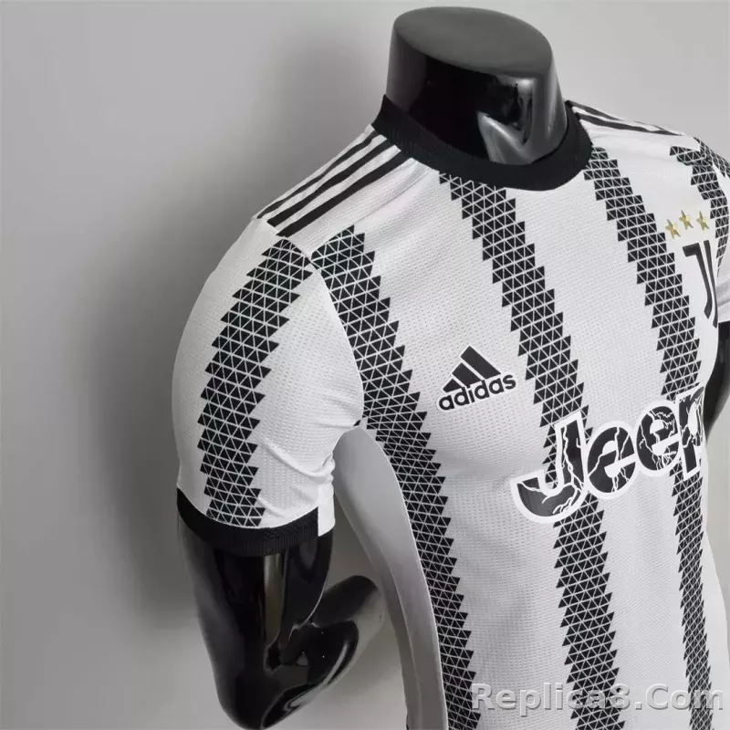 22-23 Juventus Home Jersey Player Version - detail