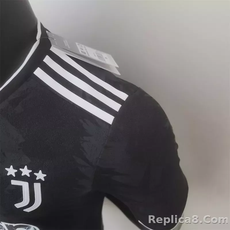 22-23 Juventus Away Jersey Player Version - detail