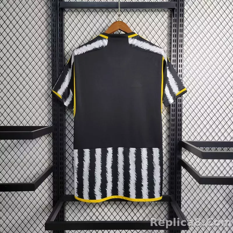 23-24 Juventus Home Fan Version - detail