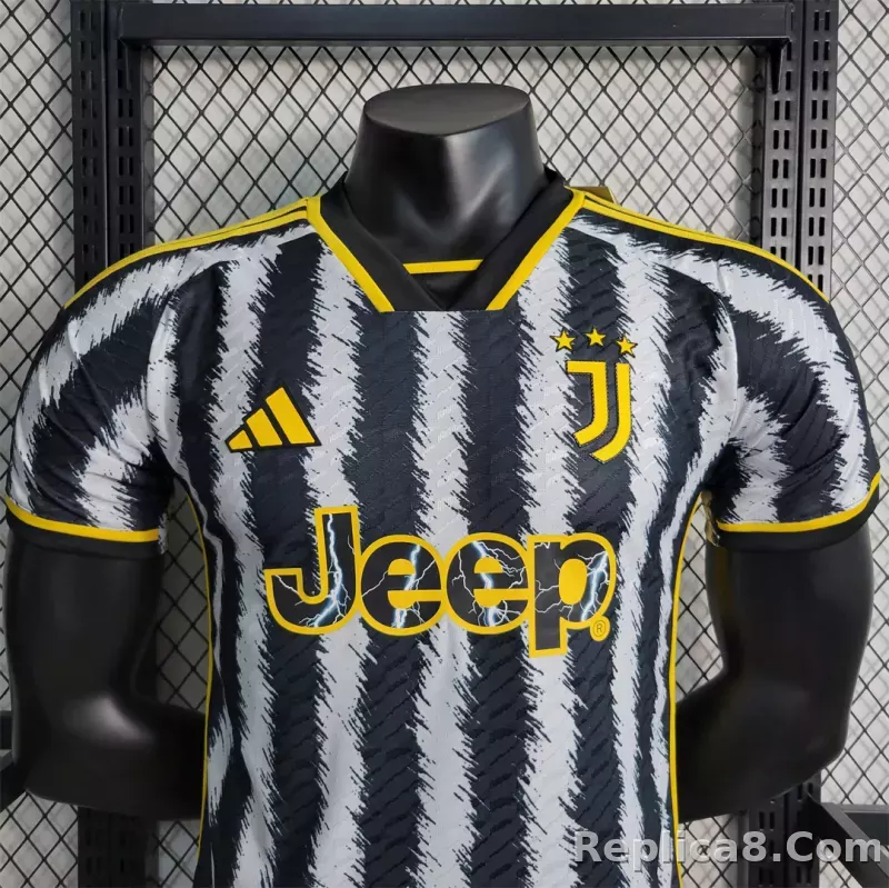 23-24 Juventus Home Player Version - detail
