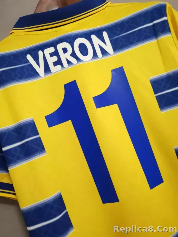 98-99 Parma Calcio Third Away Soccer Retro Jersey - detail