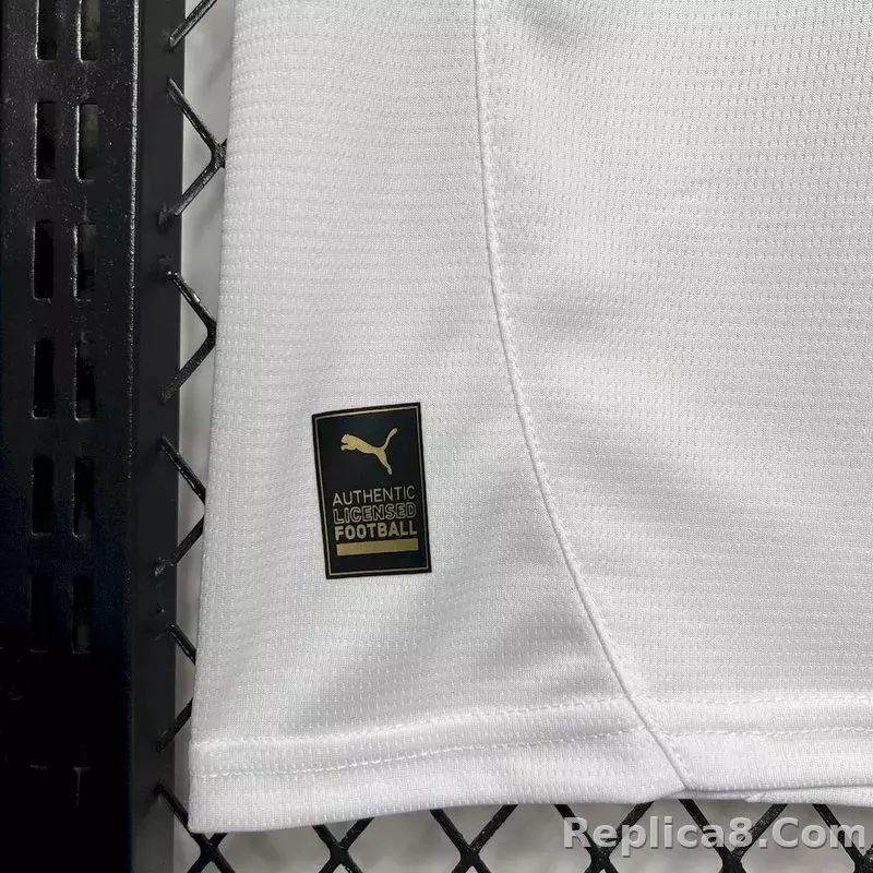 24-25 Parma Calcio Home Soccer Jersey - detail