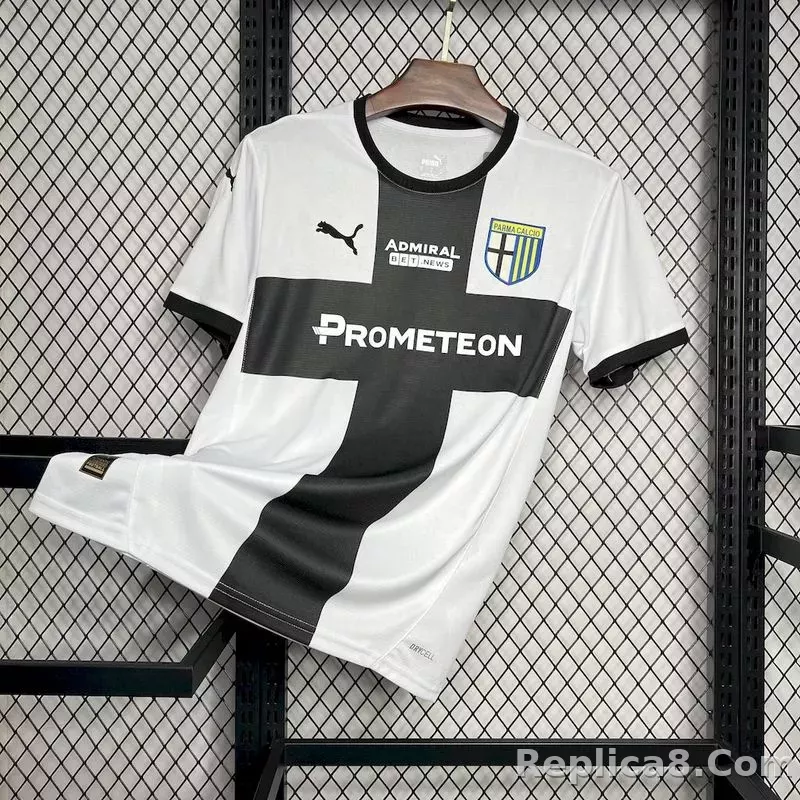 24-25 Parma Calcio Home Soccer Jersey - detail