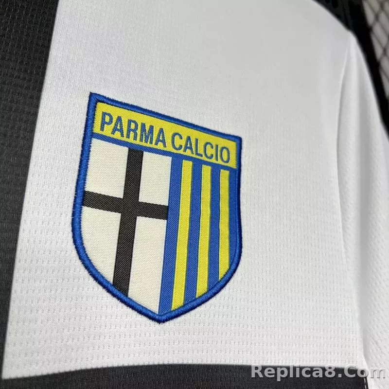 24-25 Parma Calcio Home Soccer Jersey - detail