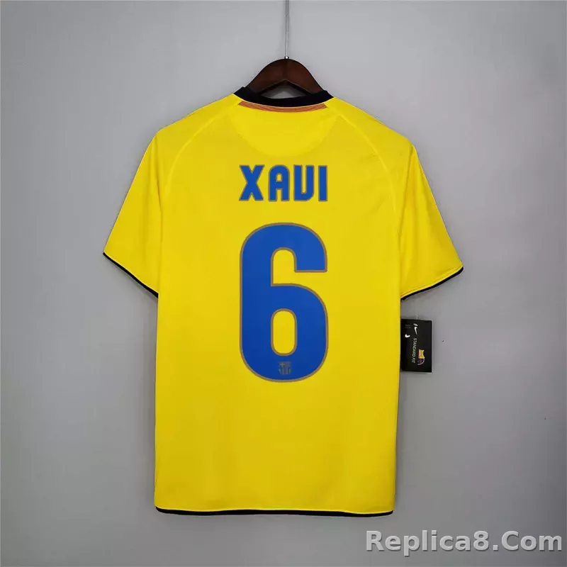 08-09 Barcelona Away Retro Jersey - detail