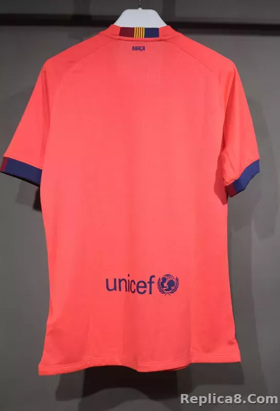 14-15 Barcelona Away Retro Jersey Player Version Pink - detail